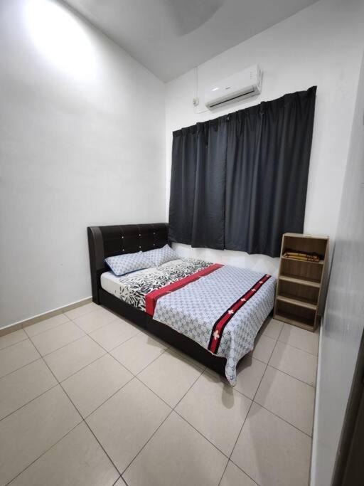 Mawar Homestay Netflix Cuckoo Мерсинг Экстерьер фото