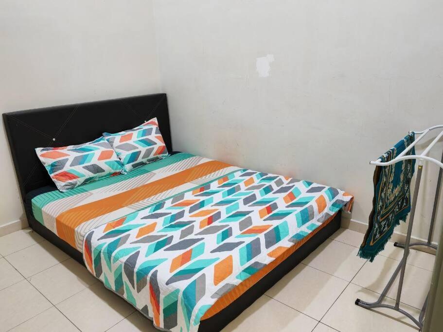 Mawar Homestay Netflix Cuckoo Мерсинг Экстерьер фото