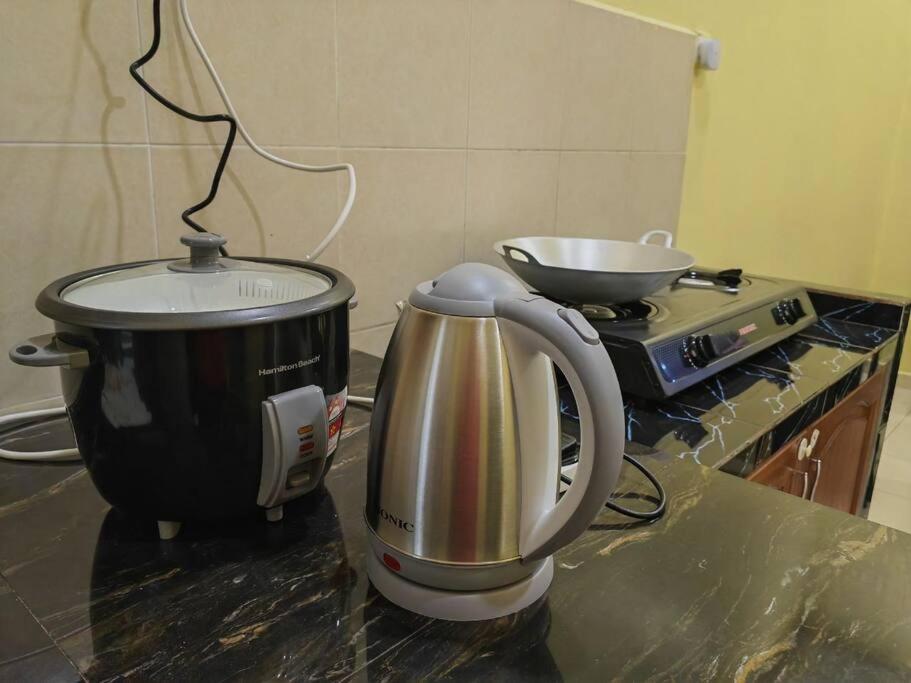 Mawar Homestay Netflix Cuckoo Мерсинг Экстерьер фото